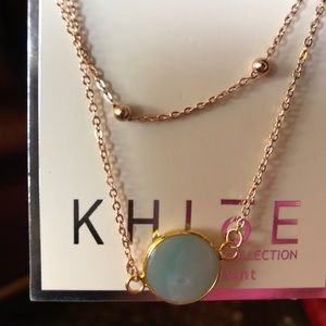 Women’s 2 strand aqua stone choker.